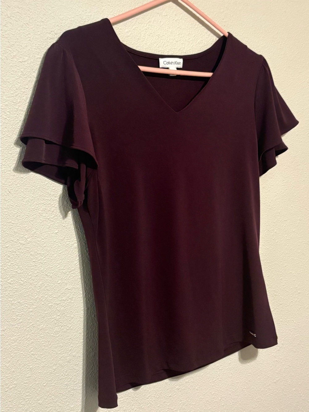 Calvin Klein Women's Plum V-Neck Flutter Sleeve Top